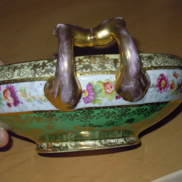 Antique ROYAL VIENNA Austria or Sevres Cherub Angel Gold Gilt Bowl Centerpiece - Picture 9 of 9